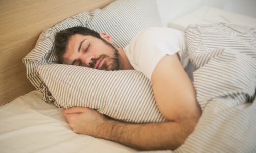 10 Ways to program your mind while you Sleep